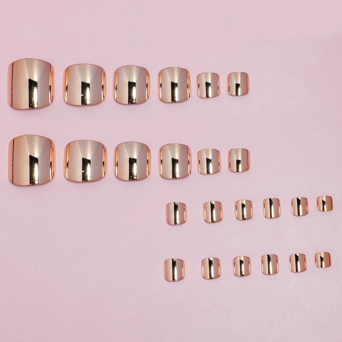 24 pcs Glossy Gold Silver Metallic Mirror Press On Chrome Toenails Short Square Fake Toenails for Women and Girls