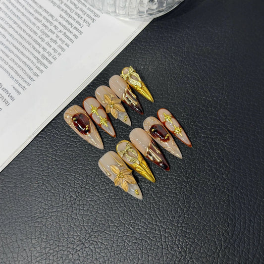 10Pcs Retro Long Handmade Nail Tips Art Golden French Designs Light Luxury Wearing Press on Nails Exquisite Acrylic False Nails