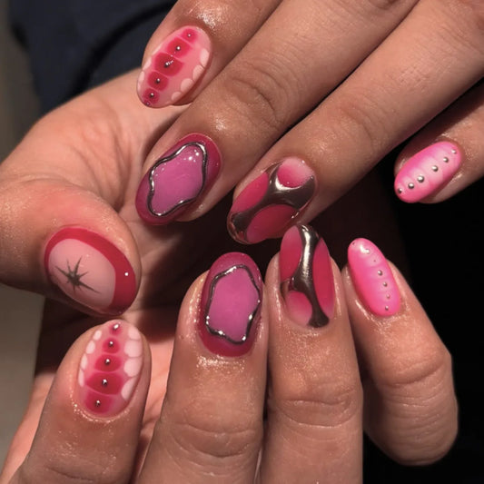 24pcs Y2k Red Manicure Short Almond Press on Nails Gilded Smudge Fake Nail Star Design Stick on False Nail Finished Fake Nail