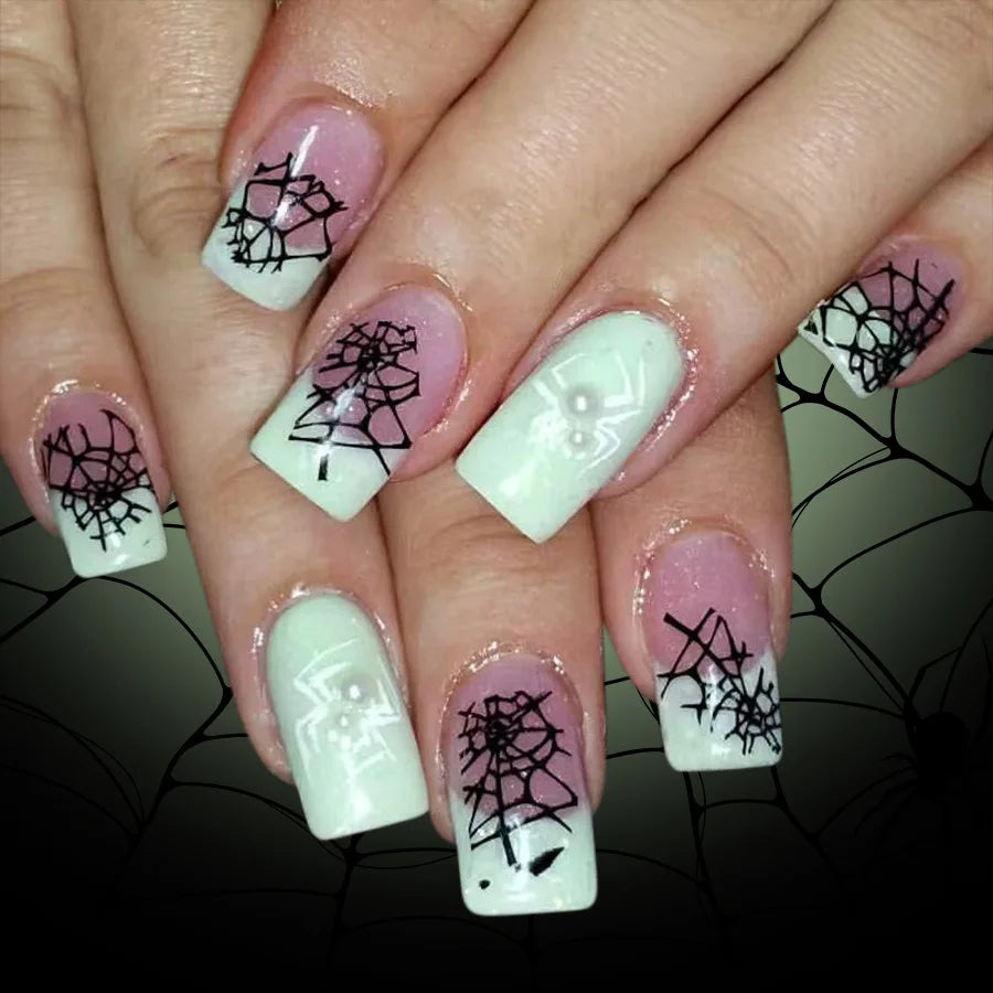 24Pcs Mid-length Square Manicure Tips Spider Rhinestone Love Spider Web Fake Nails Shiny Powder Detachable Press on False Nails