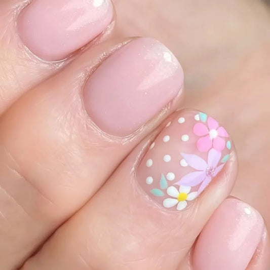 24Pcs Gradient White Flower Press on Fake Nails Short Square Head False Nails with Shiny Powder Detachable Full Cover Nails Tips