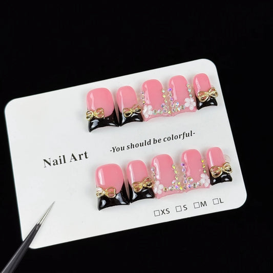 10pcs high-end Sweet and cool style, hand-painted three-dimensional golden bow, glittering with diamonds handmade fake nails