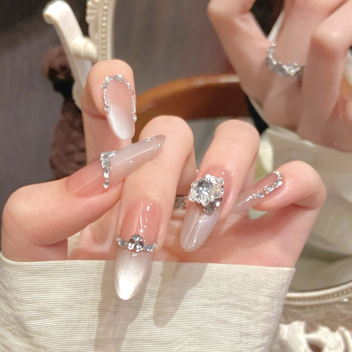 10pcs Handmade Press On Nails Glossy Cat's Eye Shiny Rhinestone Decor False Nails Ins Simple Fake Nail Detachable Manicure