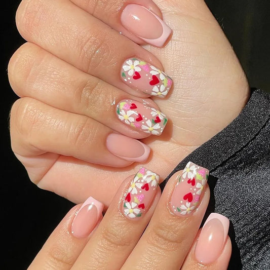 24Pcs White Short Square Ballet Cute Rainbow Pattern Press on Nails French Wearable False Nails Fashion Acrylic Nails Manicure