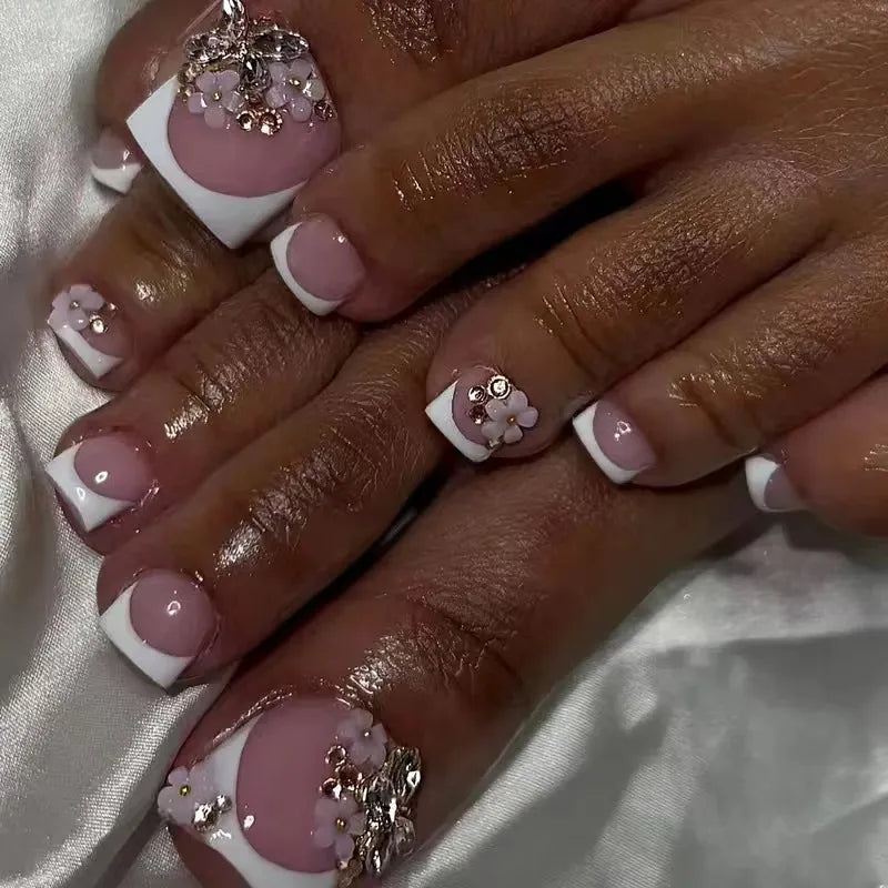 24Pcs Short Square Fake Toenail White French Rhinestone Design Press on Nails Tips Art Reusable Artificial Full Cover False Nail