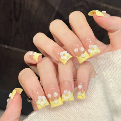 10pcs Little Fresh Yellow French False Nails Short Duckbill Shaped Gentle Handmade Fake Nails With 3D White Flower Press On Nail