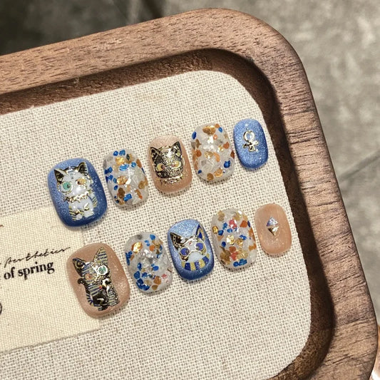New Hand Drawn Press on Nails Glitter Colorful Cat Eye Decoration Short Ballet Cute Lucky Cat Wearable Fake Nails for Spice Girl