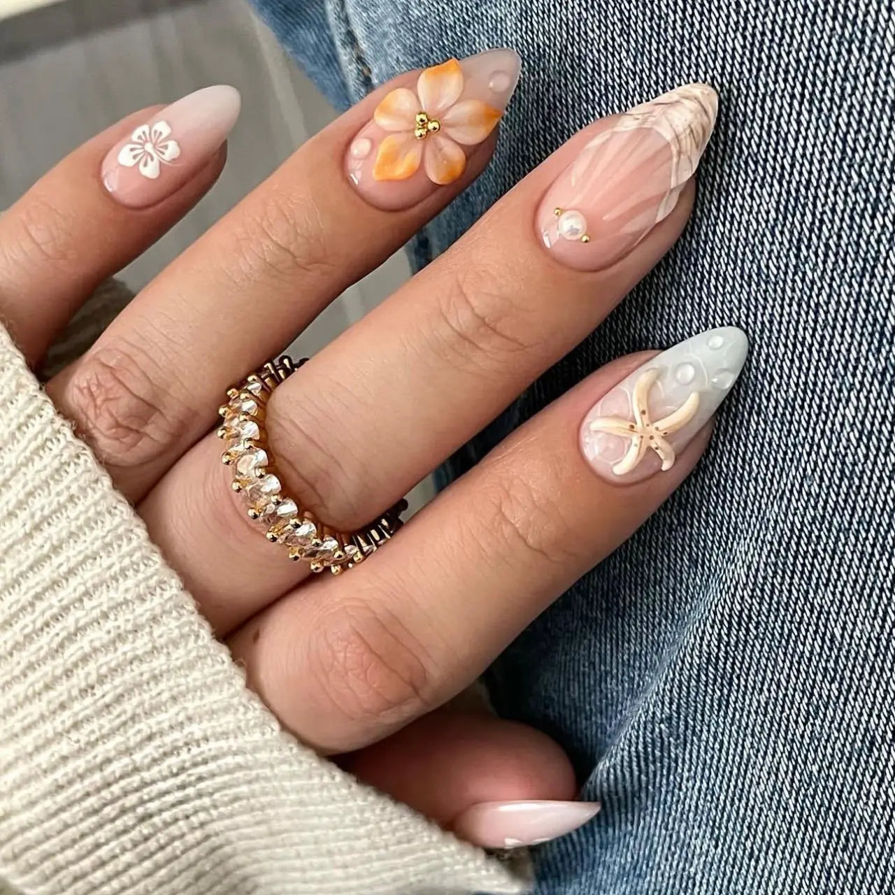 24PCS Sweet Summer Design False Nails Pastel Blue Pink Almond Fake Nail with 3D Starfish Shell Flower Pearl Beach Press on Nails