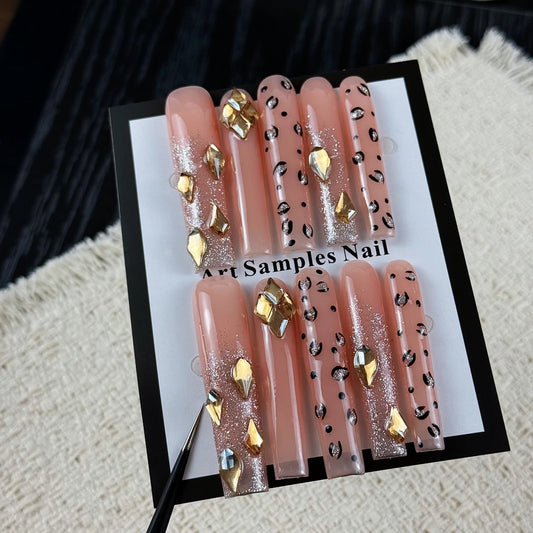 10pcs high-end Sweet and cool girl style, hand-painted leopard print, dazzling three-dimensional square diamonds handmade fake