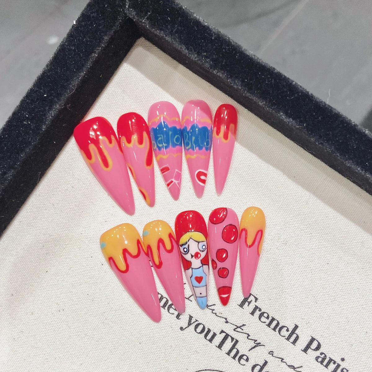 Handmade Clown Designs False Nals White French Long Stiletto Press On Nails Glossy Pink Wearable Fake Nail Patches For Party