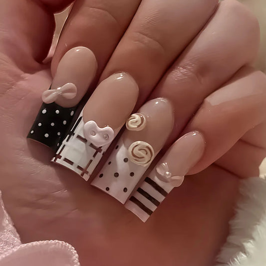 24pcs Cartoon Bowknot Lollipop Decor False Nails Black White Polka Dot Stripes French Style Press On Nails Long Square Fake Nail
