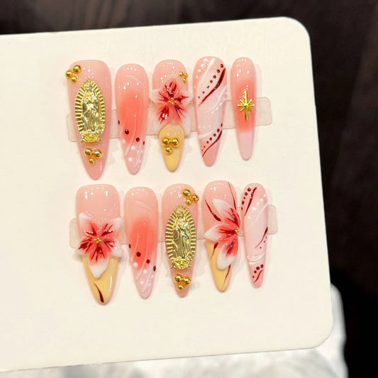 10PCS Stiletto Handmade Press On Nails,Red And Pink Gradient Patterned Carving,Suitable For Festivals Parties And Daily Wear.