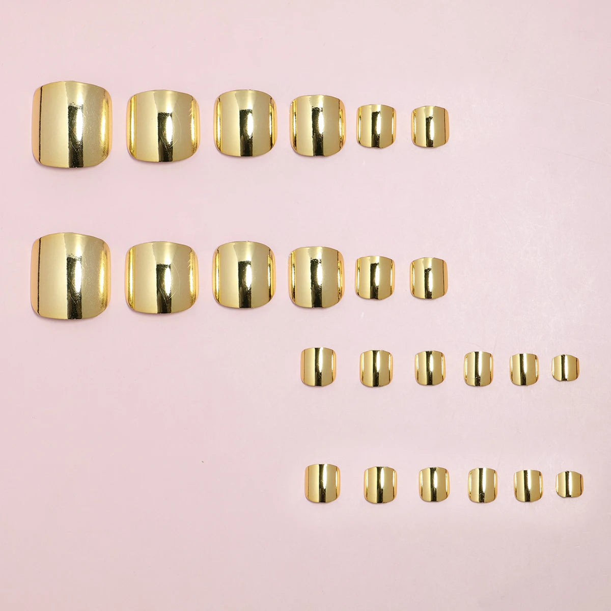 24 pcs Glossy Gold Silver Metallic Mirror Press On Chrome Toenails Short Square Fake Toenails for Women and Girls