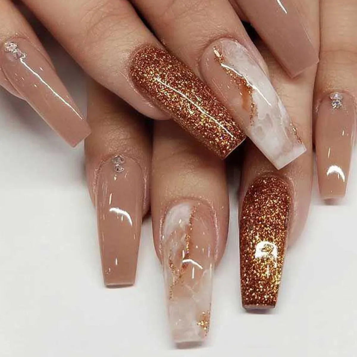 24pcs Aurora Fake Nails Art French White Long Almond False Nail Tips Reusable Simple Sweet Love Pearl Design Press on Nails Sets