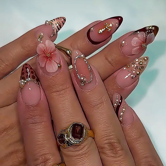 24pcs Metallic Y2k Fake Nails Medium Almond False Nails Gold Glitter Diamond Press on Nails Leopard Print Nail Art Sweet Cool