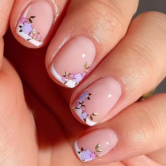 24Pcs Short Square Head Press on Nails Tips White Edge French Design Fake Nails Flower Pattern Detachable Full Cover False Nails