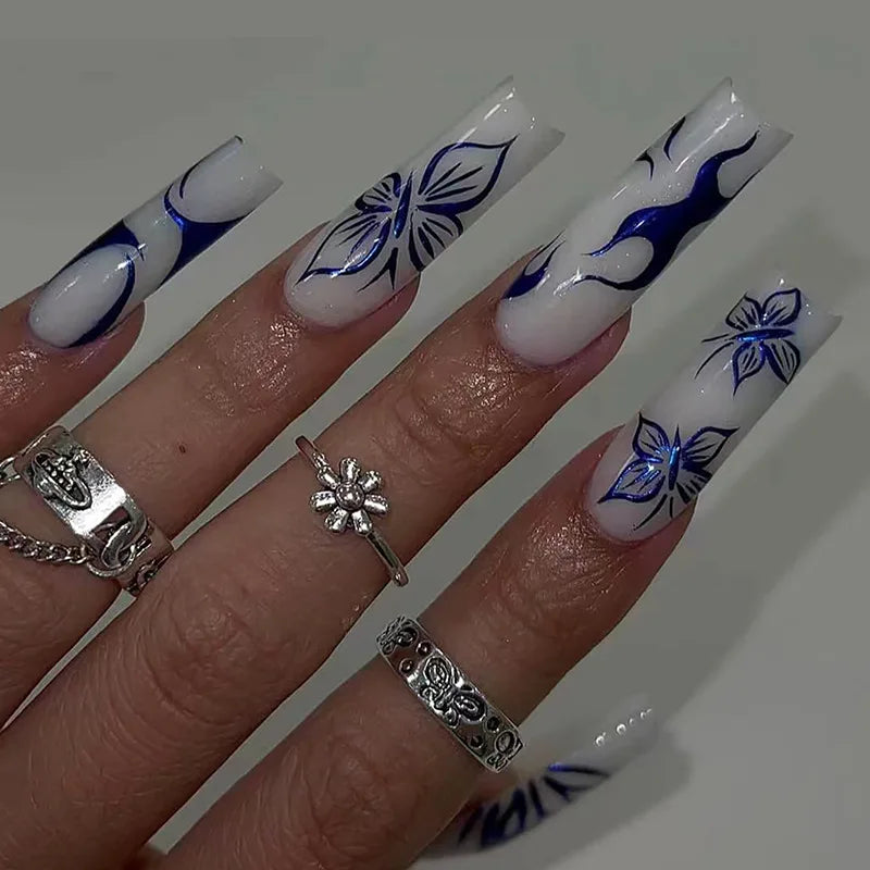 24Pcs Long Square Head French Fake Nail Tips 3D Love Heart Design Press on Nails with Rhinestone Pattern Wearable False Nail Art