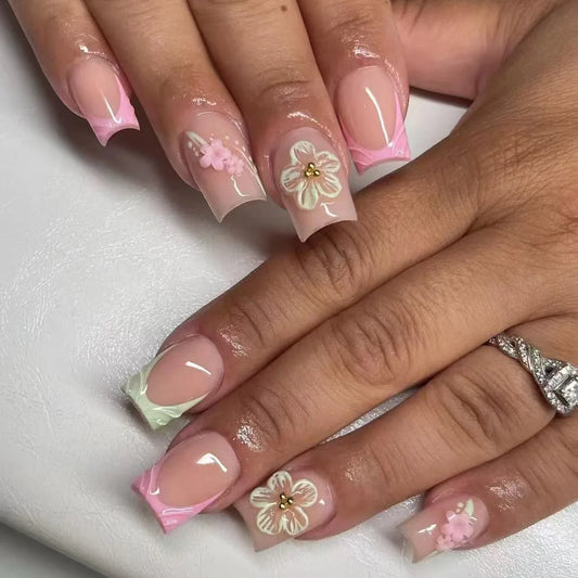 24pcs Simple French Press on False Nails Short Square Press on Nails Flower Rhinestone Fake Nails Full Cover Wearable Nail Art