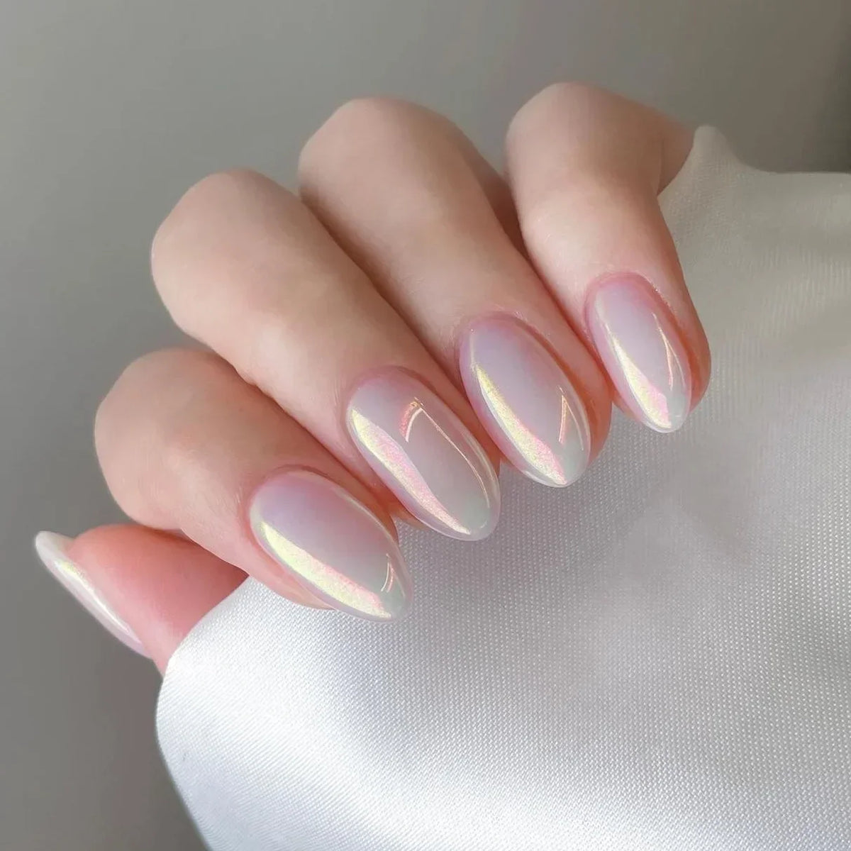 Eclipse – Black Pearl Glossy Almond Press-On Nails