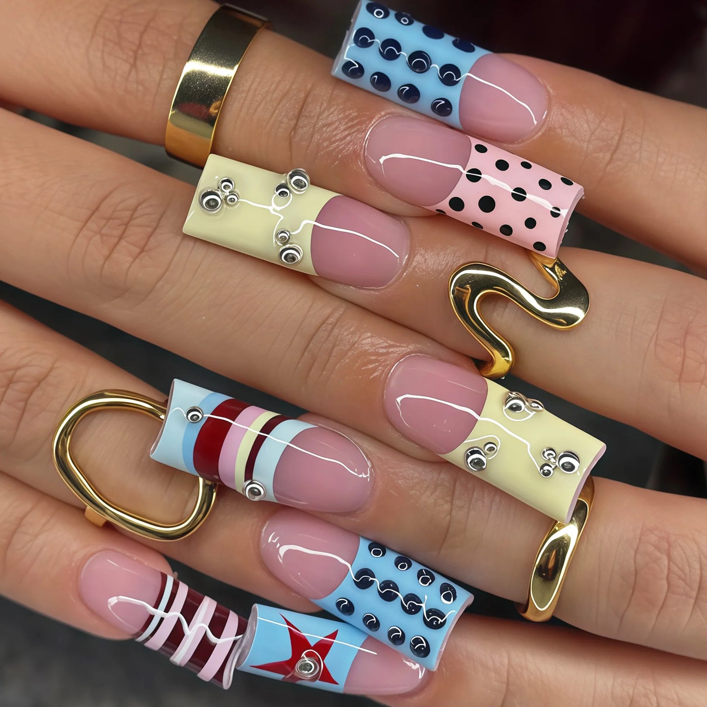 24pcs Mid-length Coffin False Nails Dark Metal Bows Heart Decor Black Gothic Style Press On Nails Polka Dot French Fake Nail