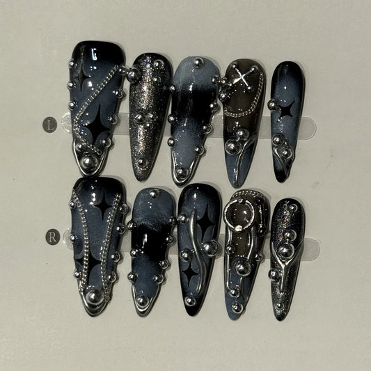 10Pcs Black Glossy False Nails Tips Long Almond Acrylic Fashion Nail Supplies 3D Silver Rose Romantic Reusable Nail Stickers 네일팁