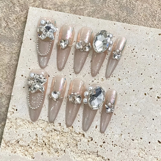 10pcs high-end Light luxury pure desire flash cat eyes set in diamonds handmade fake nails, Long nail patches for women