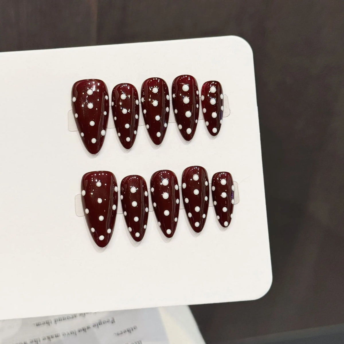 10pcs Autumn Winter Handmade Fake Nails Nude Brown Almond Simple False Nails White Wave Point Designs Daily Press On Nails