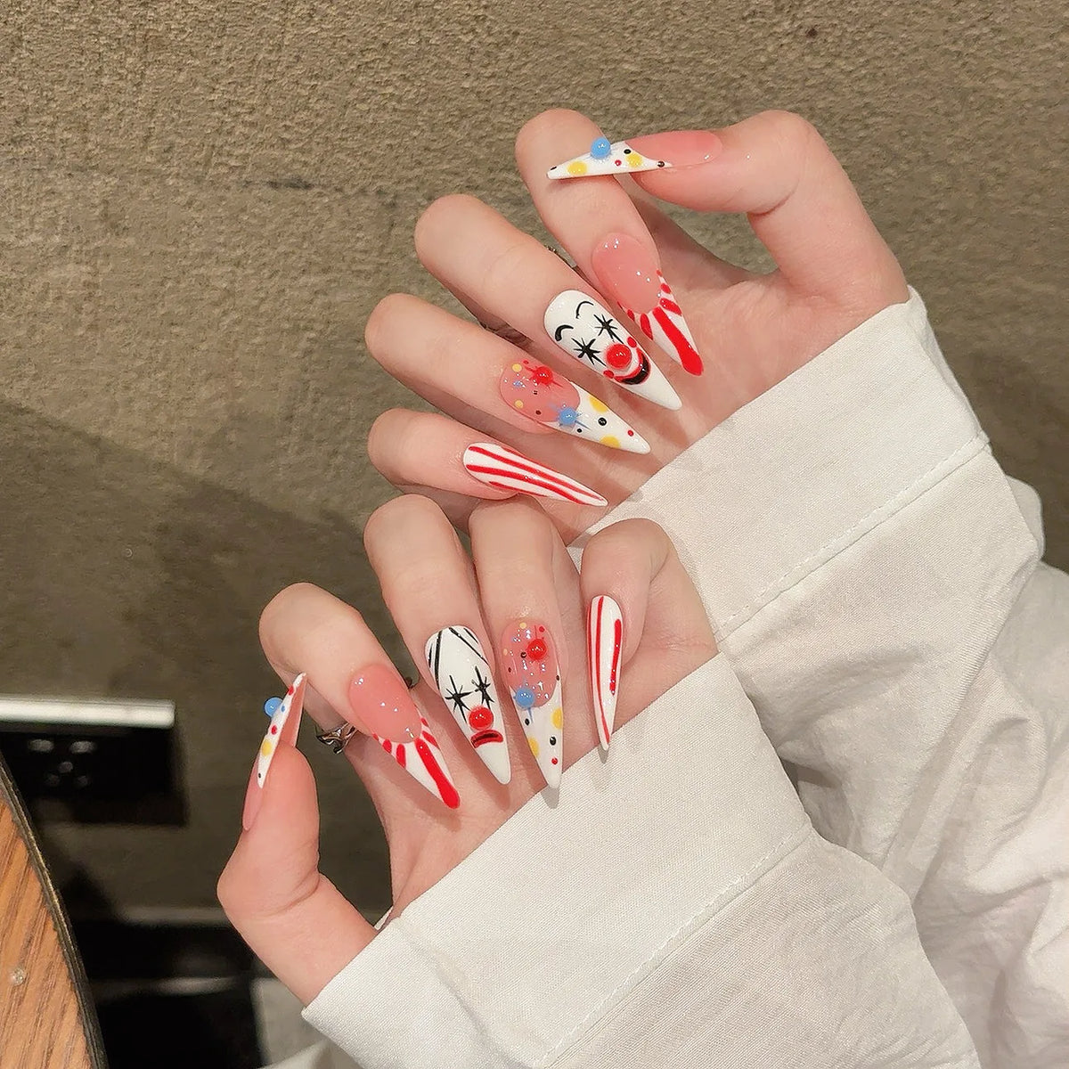 Handmade Clown Designs False Nals White French Long Stiletto Press On Nails Glossy Pink Wearable Fake Nail Patches For Party