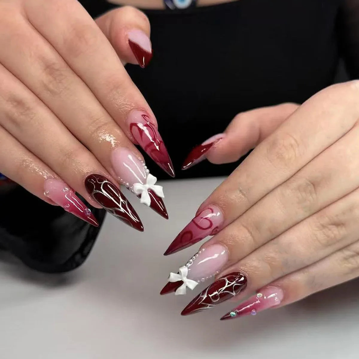 24pcs Bow Stick on Nail Art Gradient Red Long Stiletto Fake Nail Love Rhinestone Design False Nails Tips Finished Press on Nails