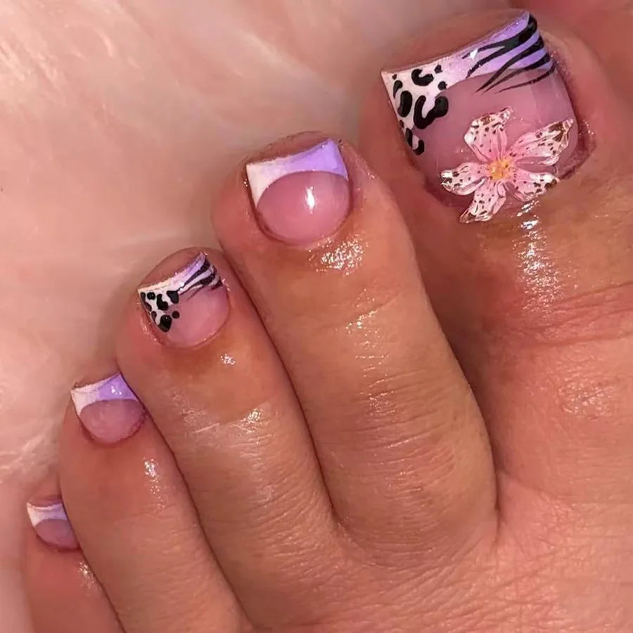 24Pcs Short Square Head Manicure Tips Pink Edge French Rhinestone Design Fake Toenails Full Cover Wearable Press on False Nails