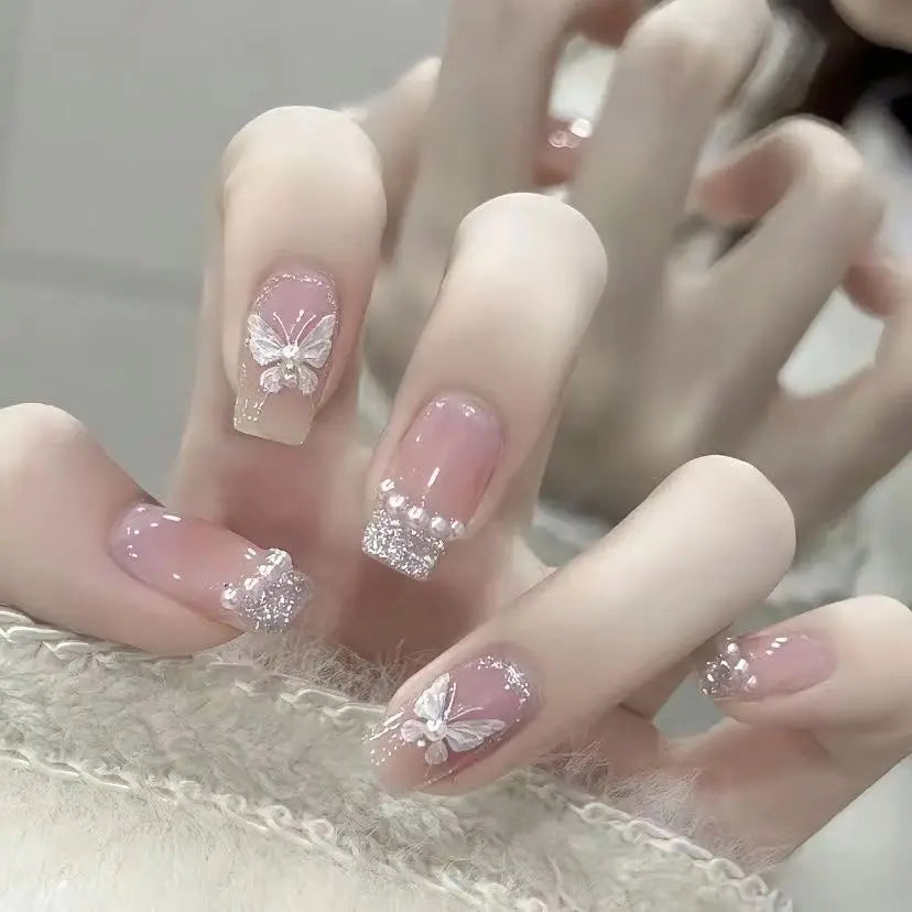 24Pcs Nude White French Fake Nail Short Square Nail Tips Fashion Wearable False Nails with Glue Simple Full Cover Press on Nails