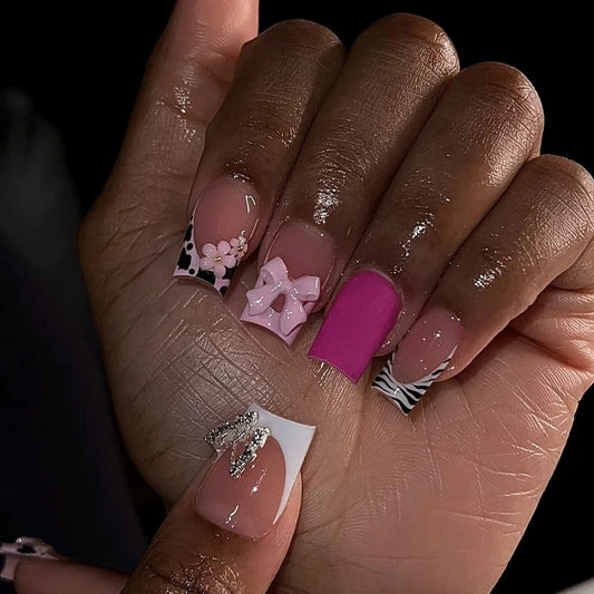 24pcs Nude Pink Fake Nails Sets with Bow Pattern Design Short Square Press on Nails White French False Nail Reusable Manicure