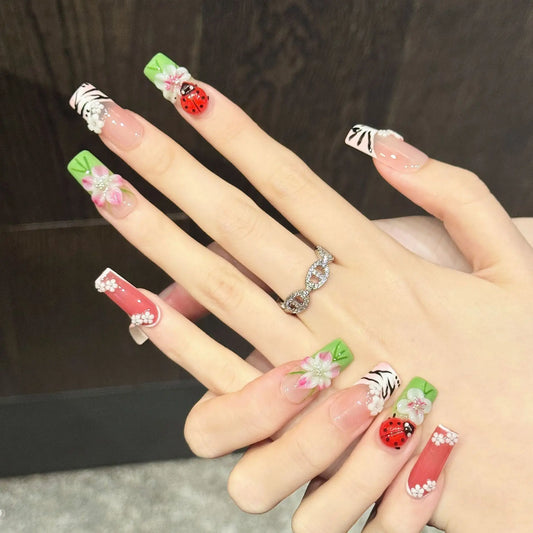 10PCS Long Square Handmade Press On Nails,Glamorous Ladybug,Suitable For Festivals Parties And Daily Wear.