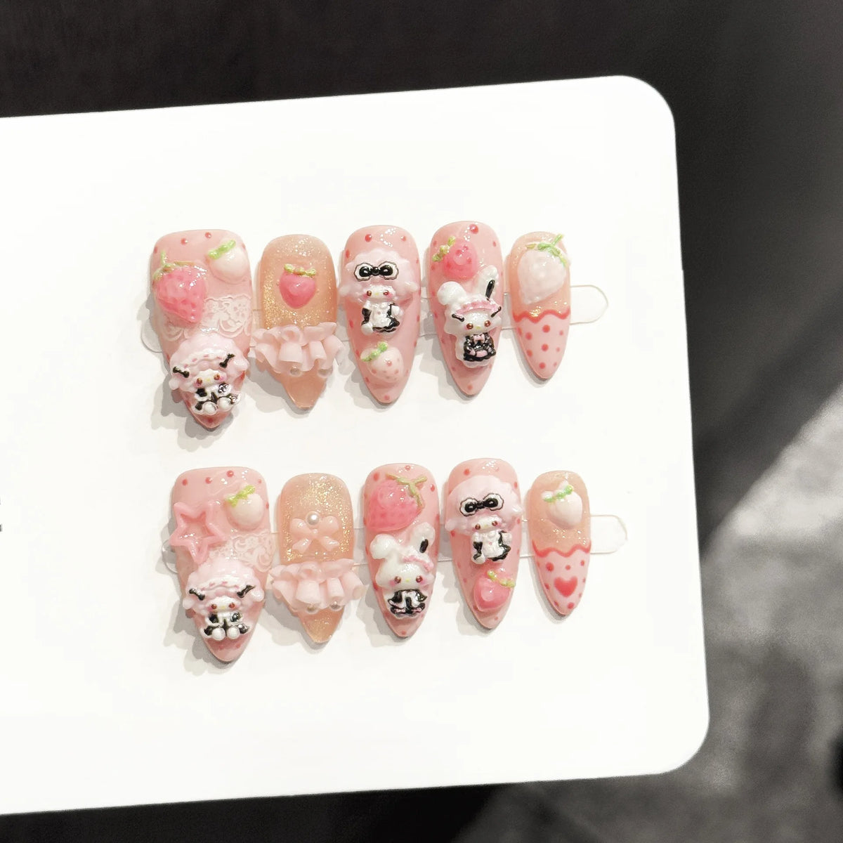 10pcs Handmade Pink Cute False Nails 3D Cartoon Strawberry Peach Decor Press On Nails Sweet Almond Creative Summer Fake Nail