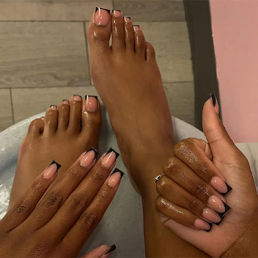 48PCS- French Style Pointed Nail With Toenail, Short Square Smooth Surface, Nude Fake Nail, Black French Design, Acrylic Nail