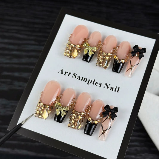 10pcs high-end Lightly luxurious retro style, hand-painted three-dimensional bow, dazzling gold diamonds handmade fake nails