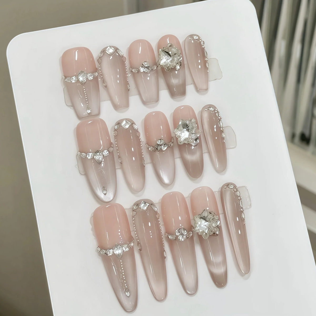 10pcs Handmade Press On Nails Glossy Cat's Eye Shiny Rhinestone Decor False Nails Ins Simple Fake Nail Detachable Manicure