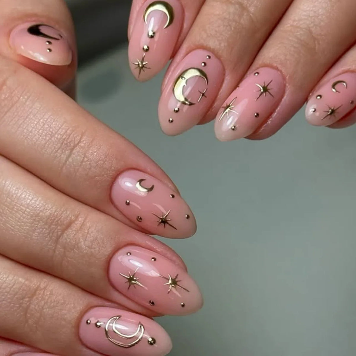 Shiny Rhinestone Stars Golden 3D Line French Nail Art Fashion Wearable Fake Nails Detachable Finished False Nails Press on Nails