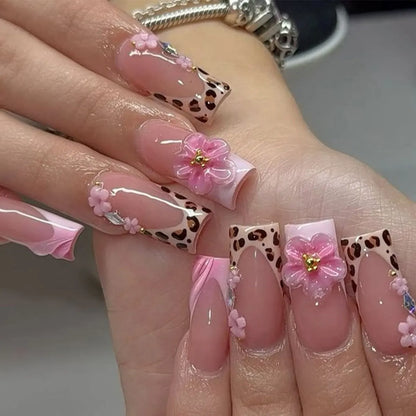 24PCS Spice Girls False Nails Sweet Cool 3D Pink Flowers with Diamonds Decoration Square Press on Nails Full Cover Wearable Tips