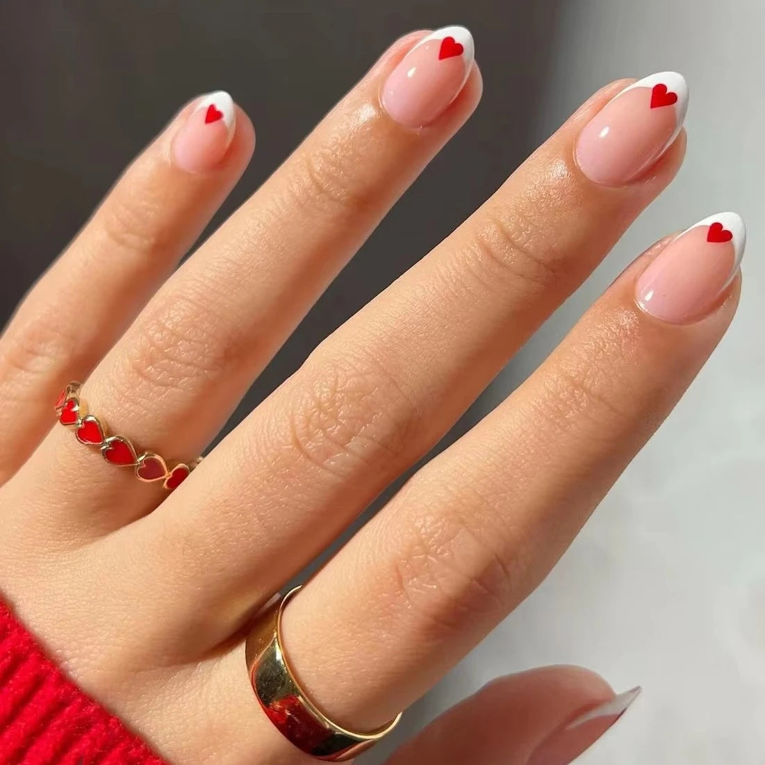 Charm Sexy Red Lips Love Heart Romantic Valentine's Day Ballet Fake Nails Art Almond False Nail Tip Press on Nails Manicure Tool