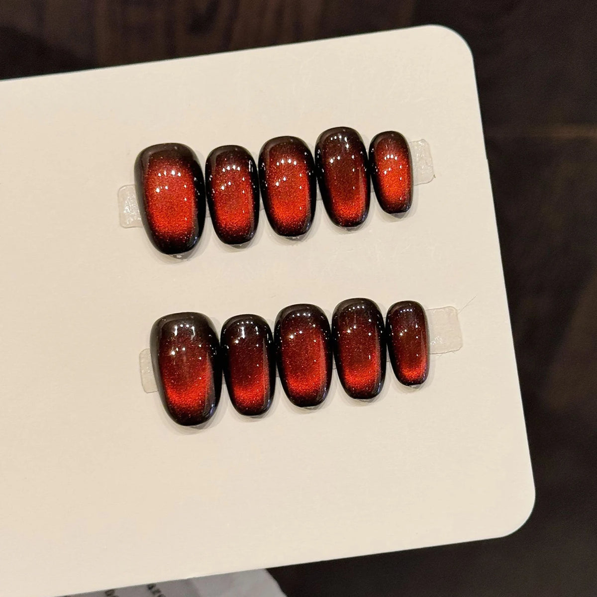 10pcs Gradient Deep Red Cat's Eye False Nails Simple Glossy Short Oval Handmade Press On Nails Full Cover Women Girls Fake Nail