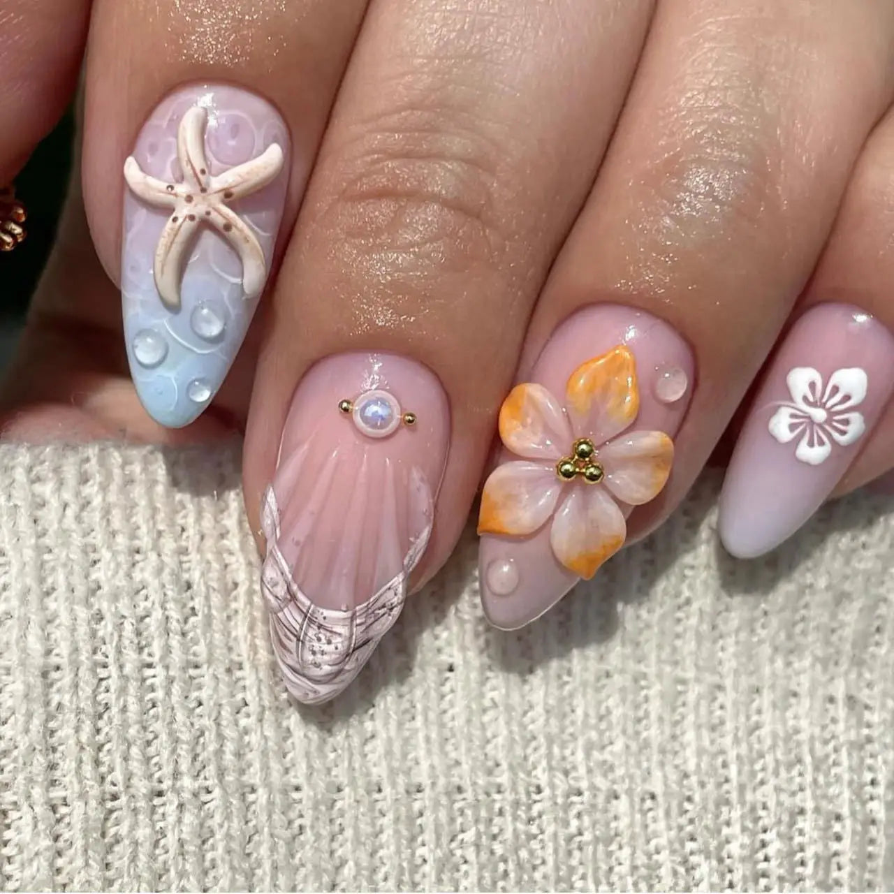 24PCS Sweet Summer Design False Nails Pastel Blue Pink Almond Fake Nail with 3D Starfish Shell Flower Pearl Beach Press on Nails