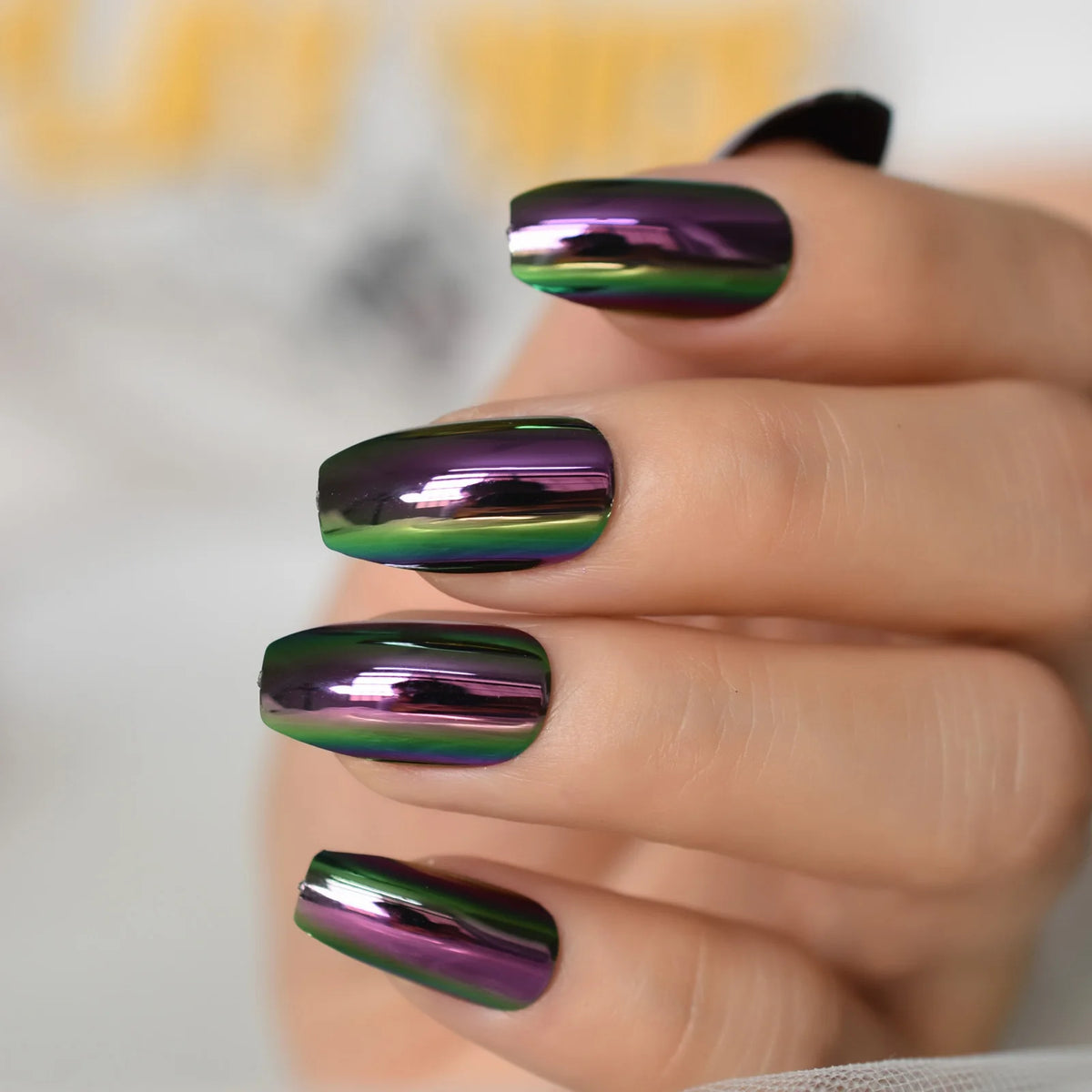 Short Midi Coffin Nails Chrome Mirror Fake Nails Set Metallic Press On Nails Medium Length Bead Luster Shiny Rainbow Nail Tips
