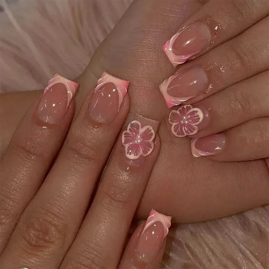 24Pcs Nude White French Fake Nail Short Square Nail Tips Fashion Wearable False Nails with Glue Simple Full Cover Press on Nails