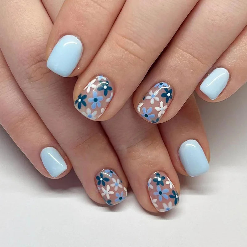 24Pcs Short Square Head Press on Nails Green Simple Flower Grass Design False Nails Detachable Finished Full Cover Fake Nail Tip