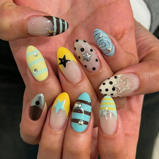 24pcs Y2k Almond False Nails Polka Dot Stripes French Style Fake Nails With Silver Five-pointed Star Designs Cool Press On Nail
