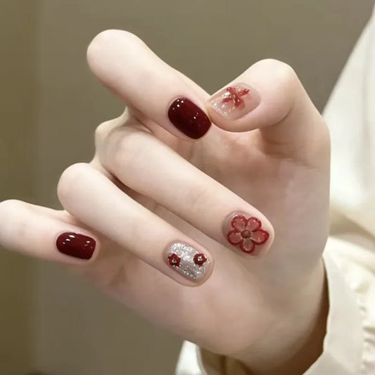 24Pcs Spring Mist Blue Smudge Plaid Nails Set Press on Simple Flower with Design False Nails Full Cover Wearable Fake Nails Tips