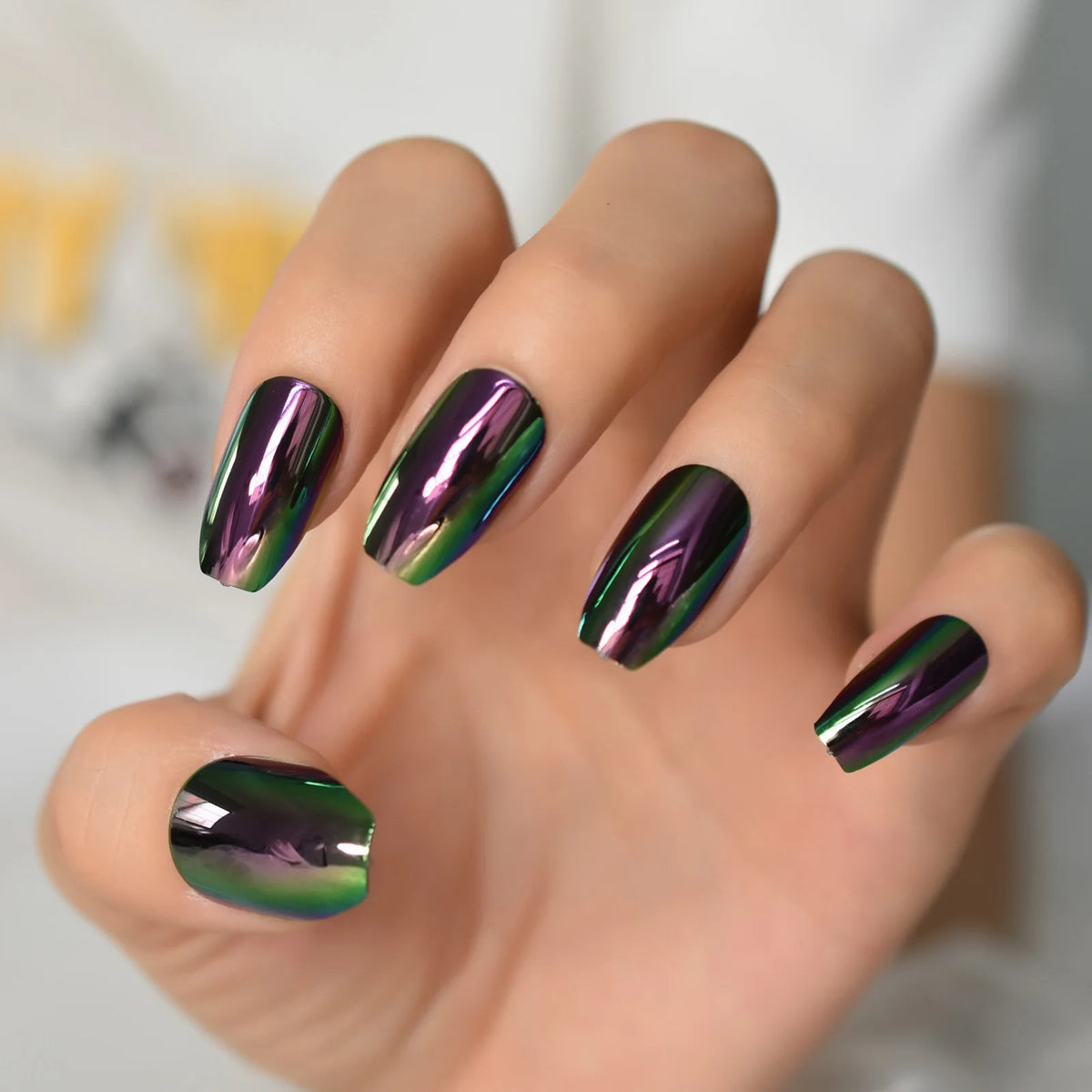 Short Midi Coffin Nails Chrome Mirror Fake Nails Set Metallic Press On Nails Medium Length Bead Luster Shiny Rainbow Nail Tips