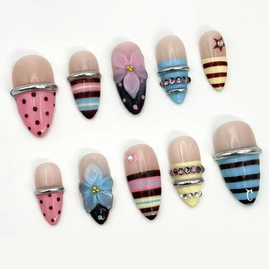 30pcs Summer Flower Printed Press On Nails Polka Dot Pink/Blue/Brown Stripes French Style False Nail Sweet Cool Almond Fake Nail